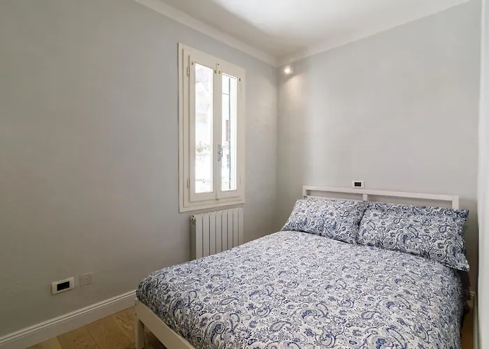 شقة Guesthost - Vicolo In Santa Caterina سيينا