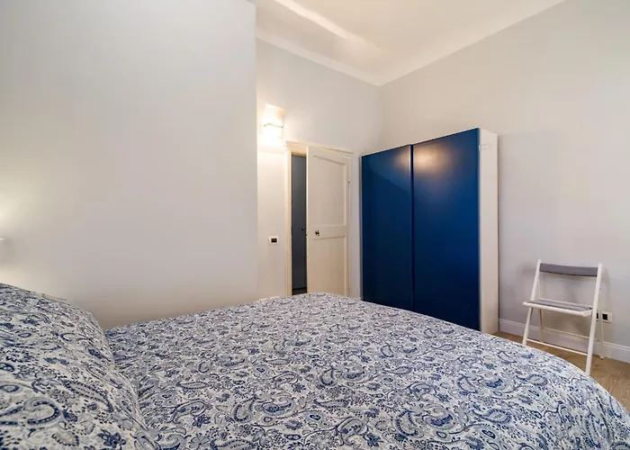 Guesthost - Vicolo In Santa Caterina شقة