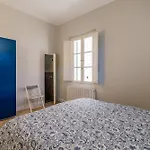 Guesthost - Vicolo In Santa Caterina Apartment
